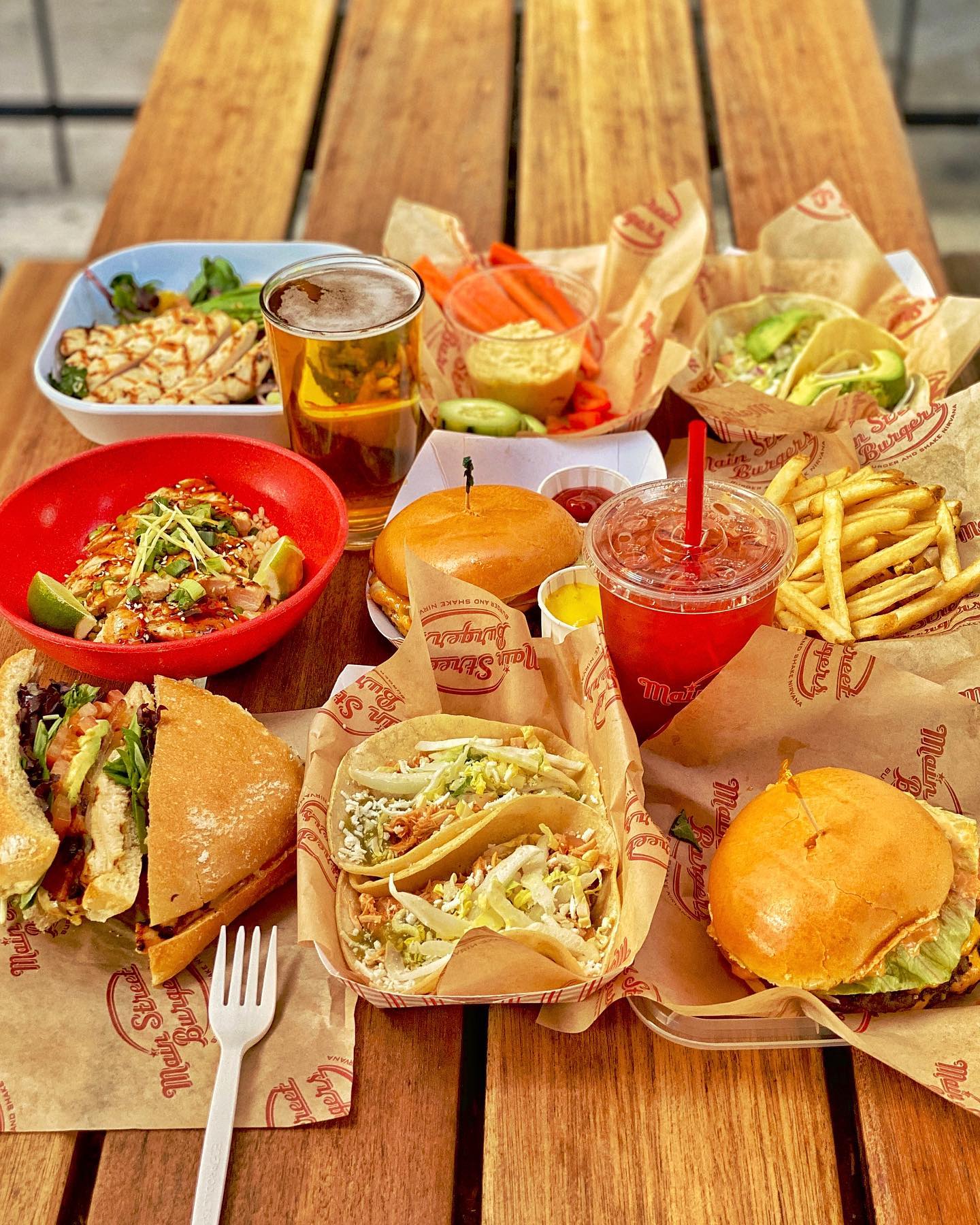 Main Street Burgers 1100 Lincoln Ave, San Jose