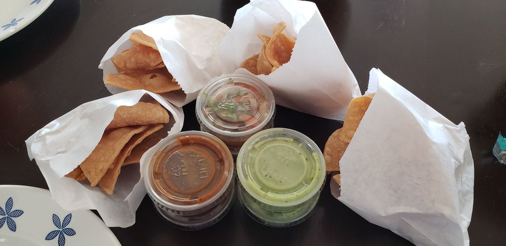 Taqueria Los Pericos 1389 E 14th St, San Leandro
