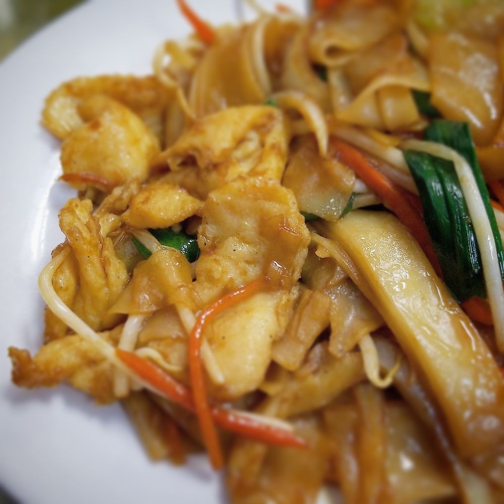 uncle wong chinese restaurant 13780 Doolittle Dr, San Leandro