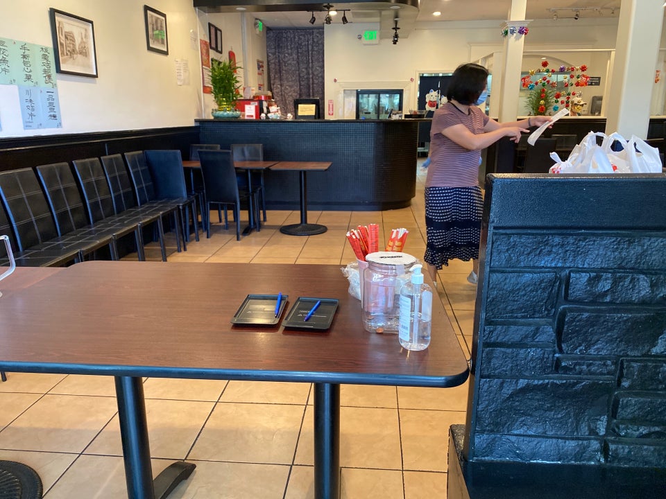Xiang Yuen Xiao Long Bao 1668 E 14th St, San Leandro