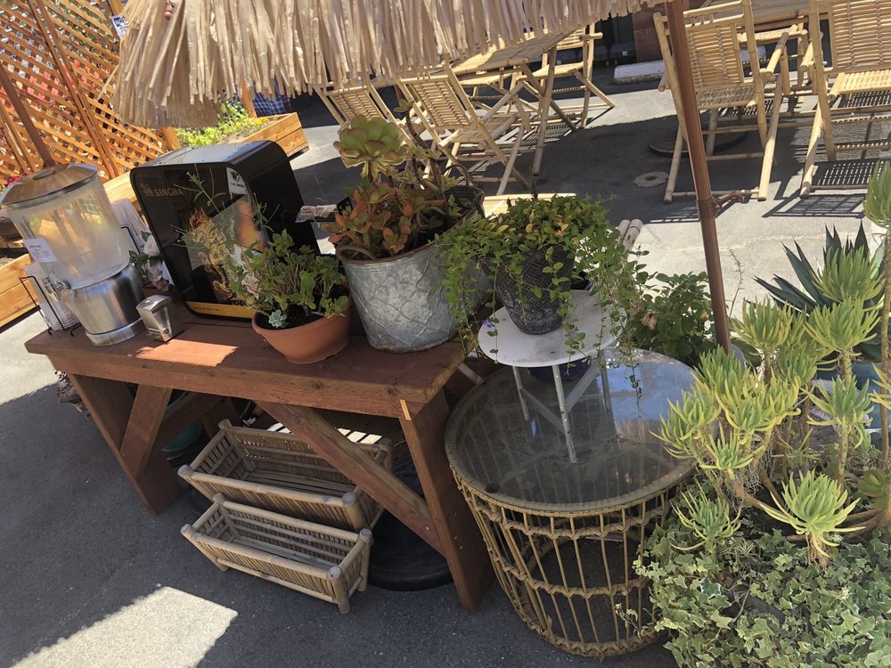 Farmhouse Kitchen Express 16695 E 14th St, San Leandro