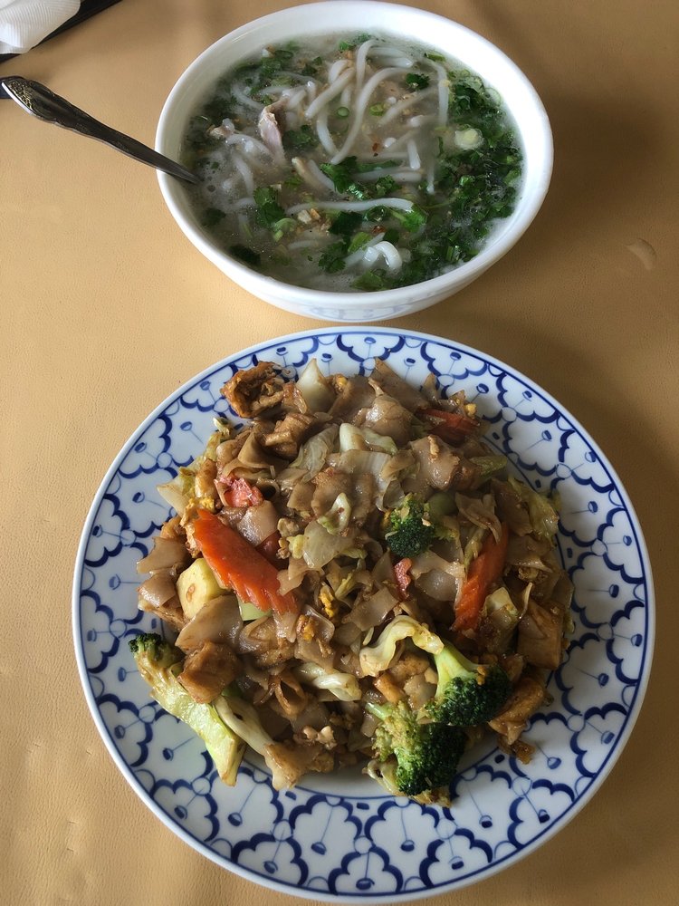 That Luang Kitchen Lao Cuisine 1614 23rd St, San Pablo