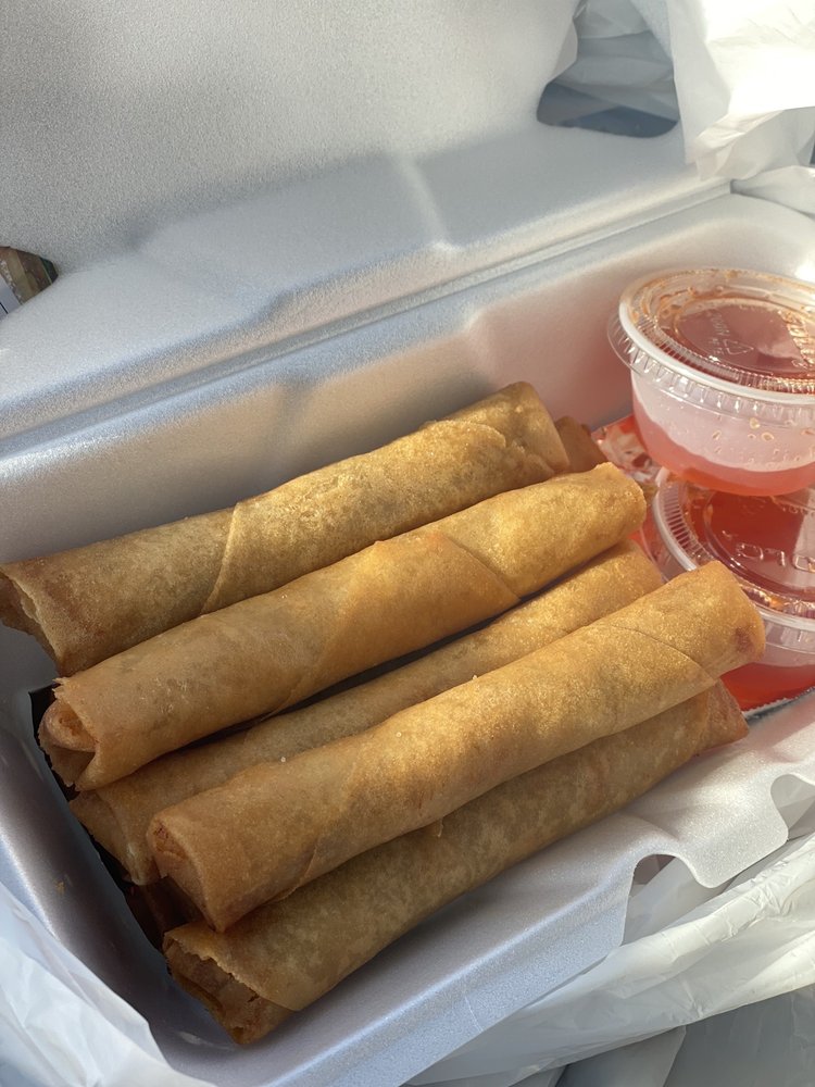 Lumpia N Desserts 13993 San Pablo Ave, San Pablo