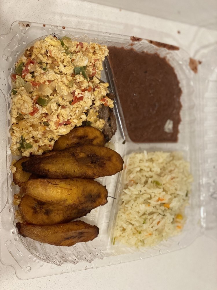 EL CUSCATLAN 14350 Laurie Ln Suite A y B, San Pablo