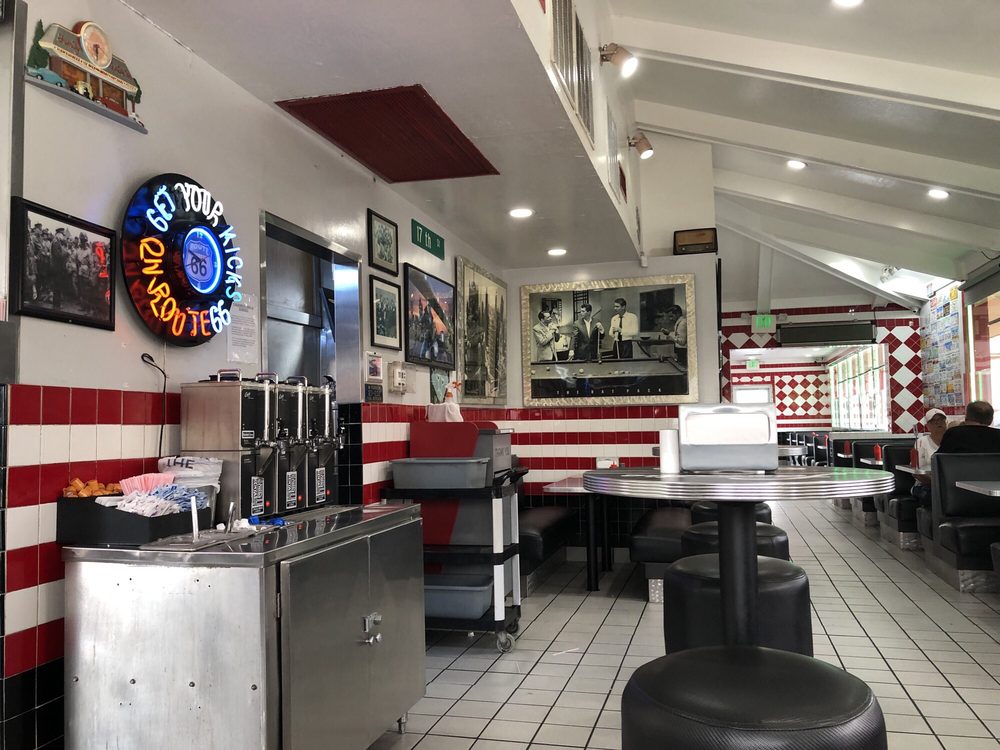 Fantastic Cafe 1727 17th St, Santa Ana