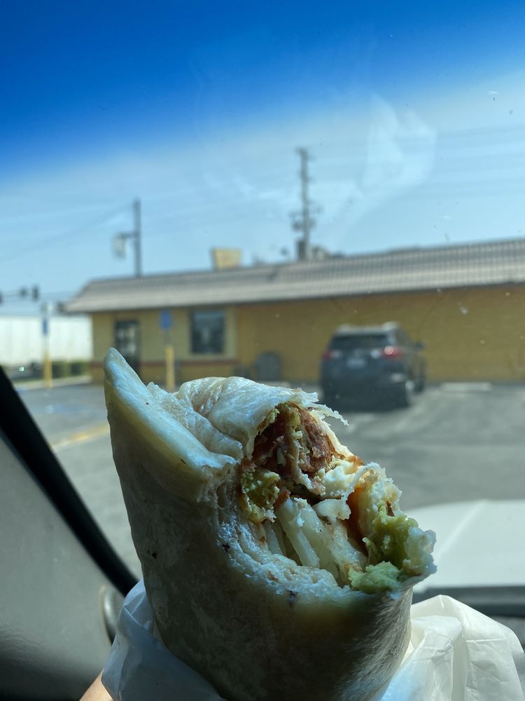 Yellow Basket 1430 E Edinger Ave, Santa Ana