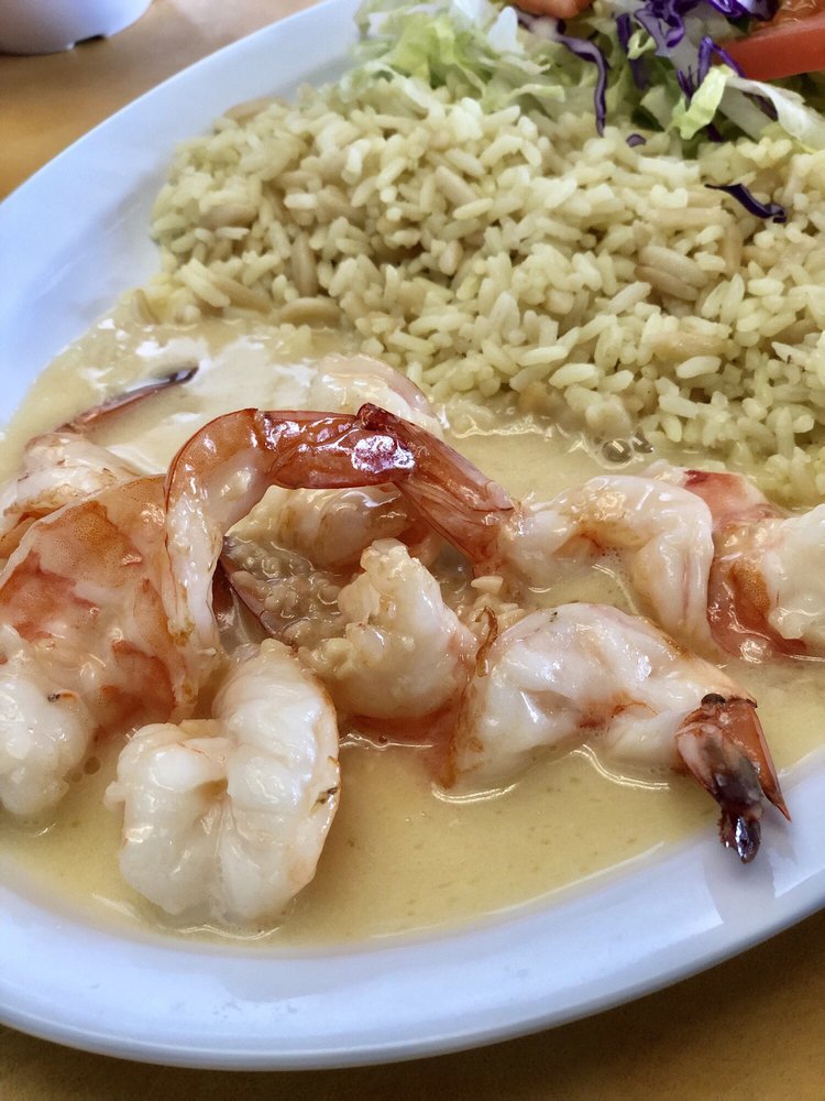 Clemente Seafood Restaurant 124 W MacArthur Blvd, Santa Ana