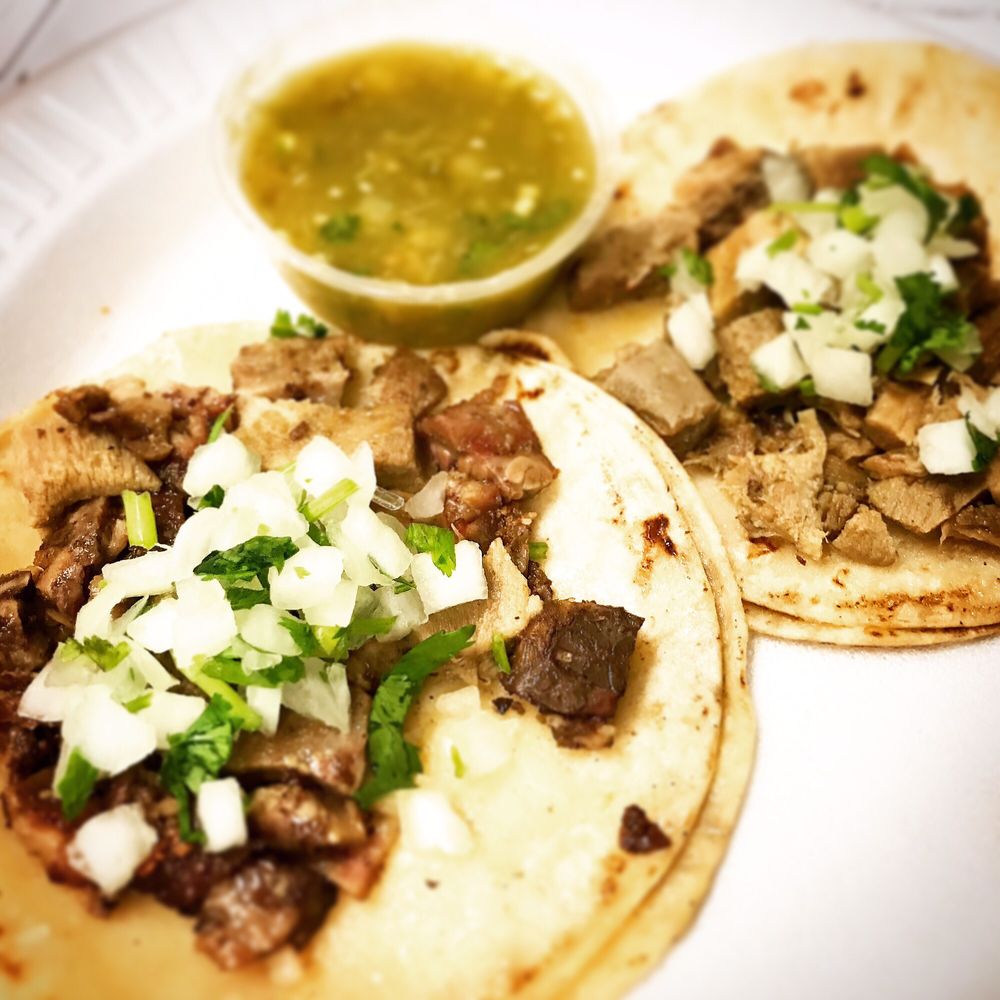Tacos Gavilan 1268-1276 17th St, Santa Ana