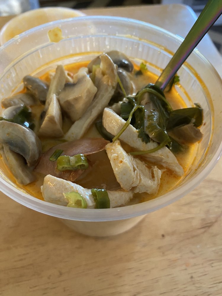 Meun Fan Thai Cafe 1819 Cliff Dr, Santa Barbara