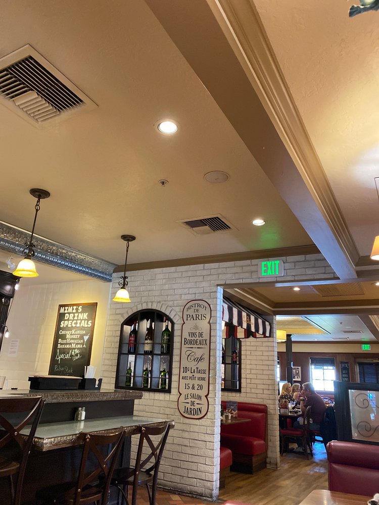 Mimi's Cafe 24201 Magic Mountain Pkwy, Santa Clarita