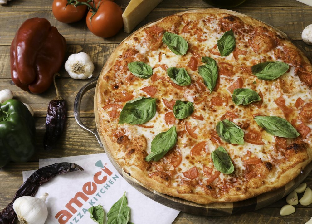 Ameci Pizza & Pasta 27554 Sierra Hwy, Canyon Country