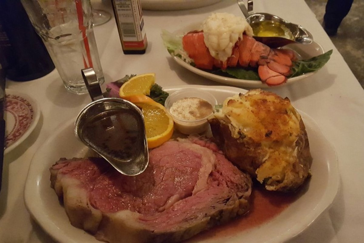 Backwoods Inn 17846 Sierra Hwy, Canyon Country
