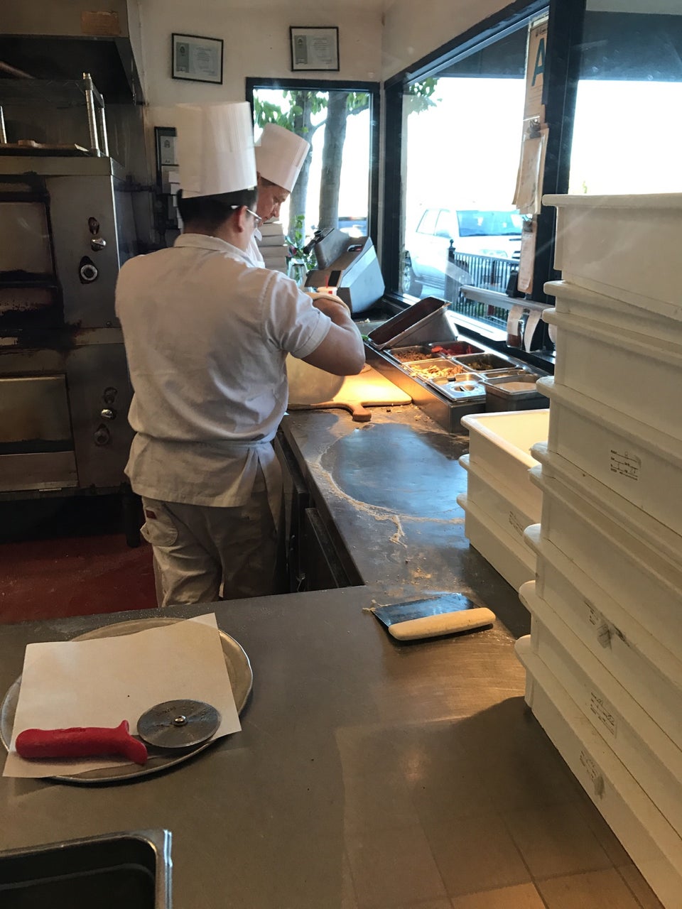 Chi-Chi's Pizza 27117 Sierra Hwy, Canyon Country