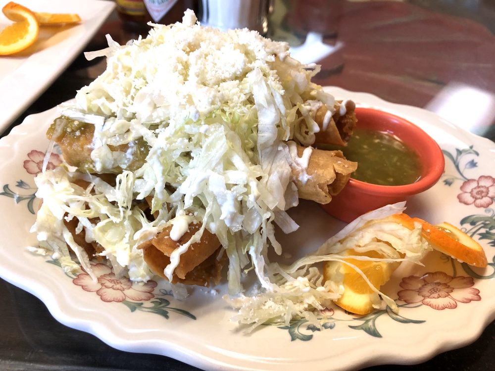 El Pueblo Restaurant 24400 Walnut St, Santa Clarita