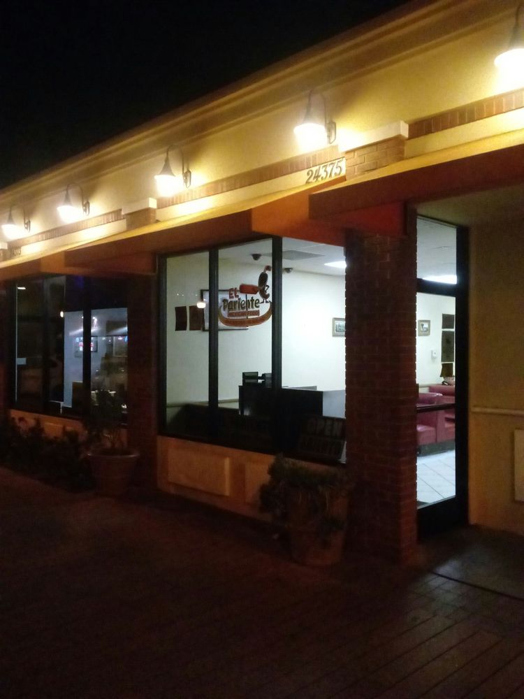 El Pariente Mexican Food 24375 Main St, Newhall