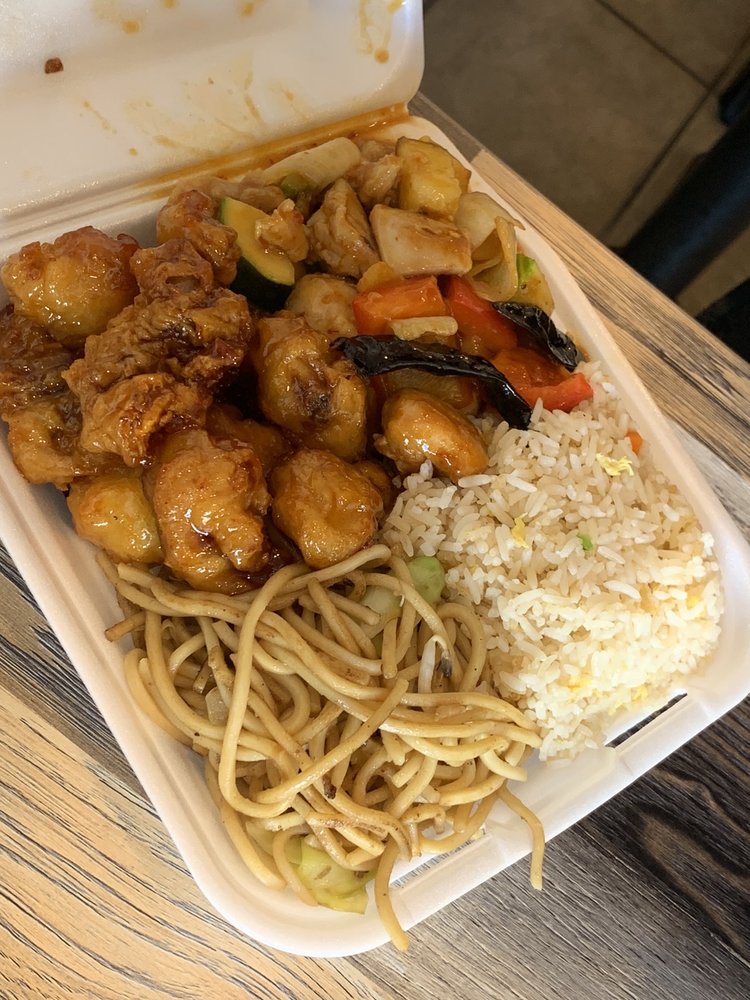 China Express 19417 Soledad Canyon Rd, Santa Clarita