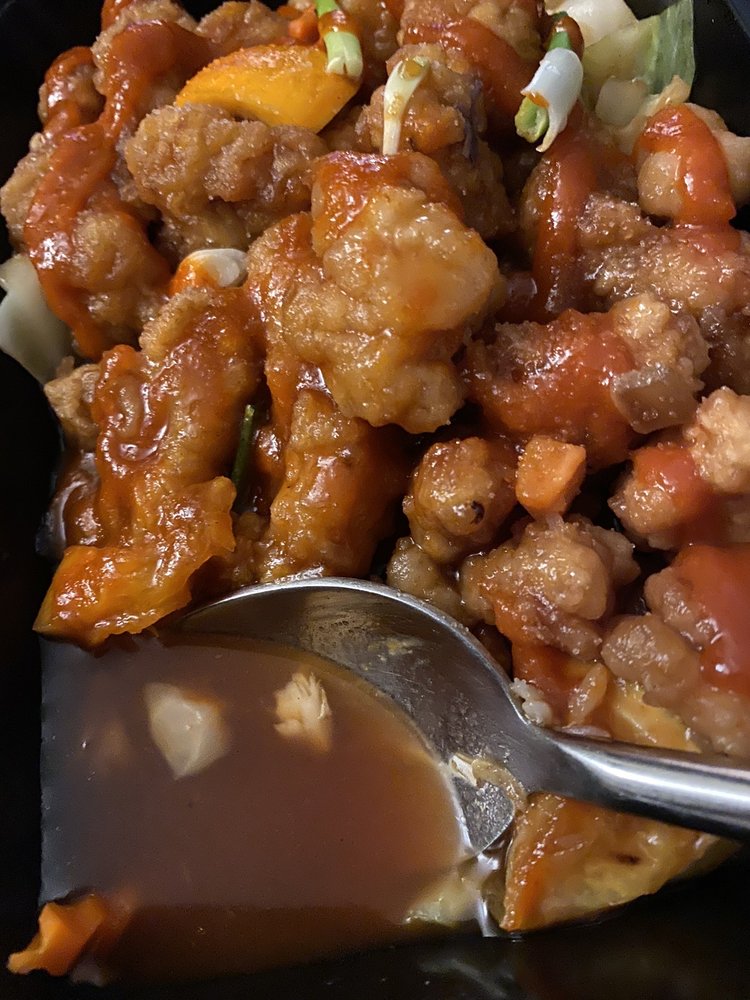 Mom Can Cook Thai Kitchen 18358 Soledad Canyon Rd, Santa Clarita