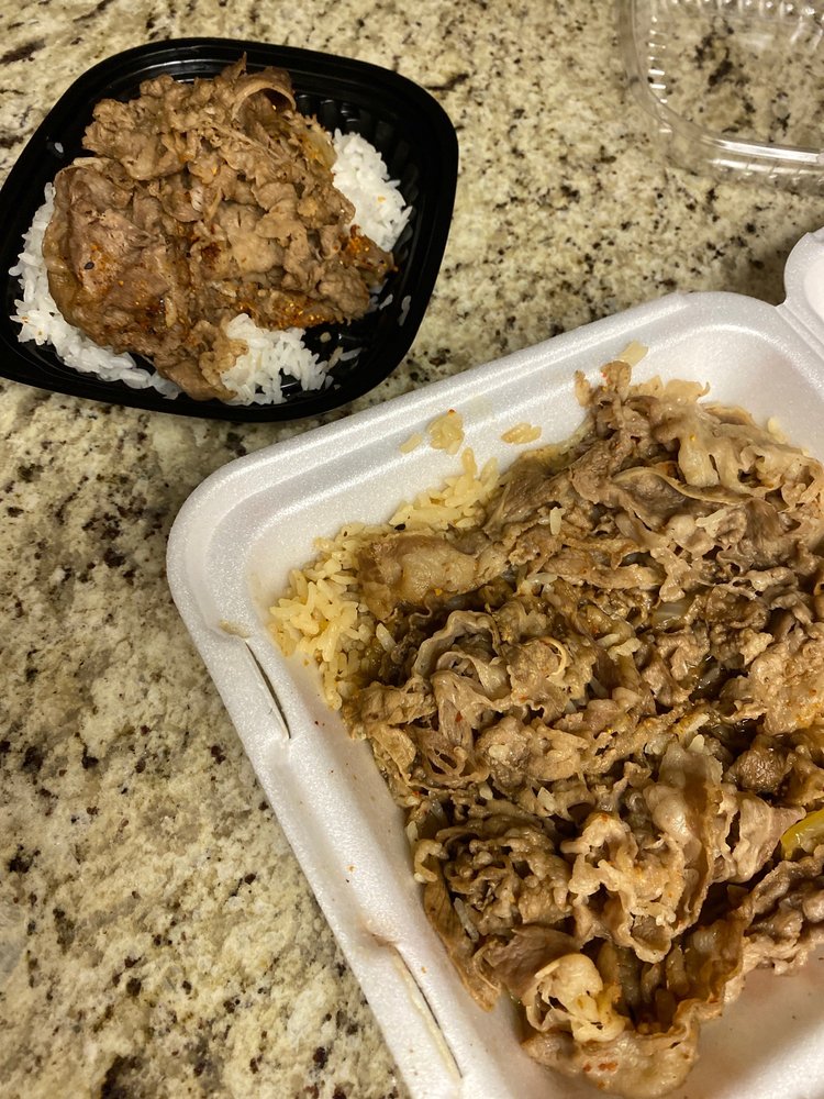 Yoshinoya Sierra & Soledad 27592 Sierra Hwy, Santa Clarita