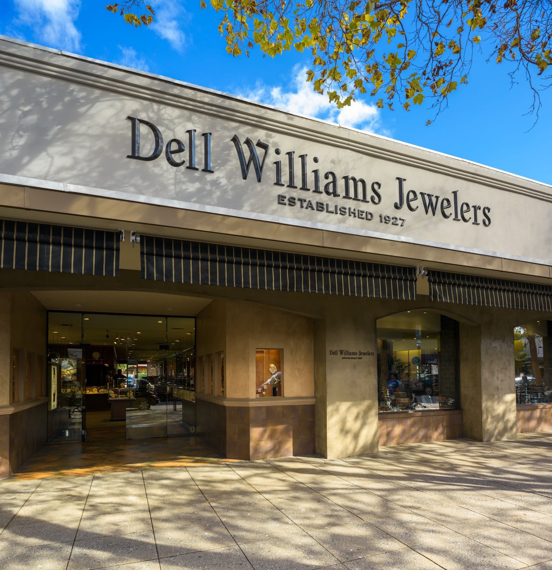 Dell Williams Jewelers