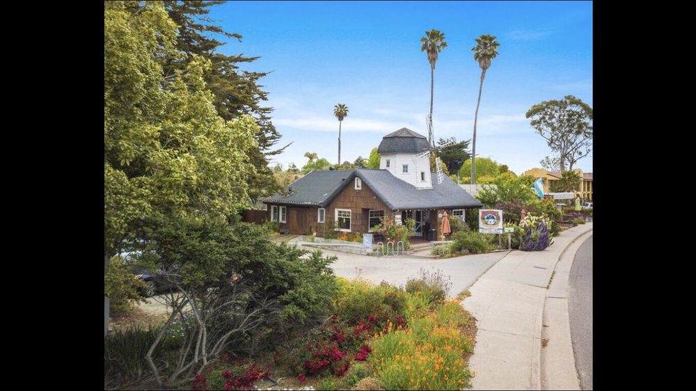 Windmill Cafe 21231 E Cliff Dr, Santa Cruz