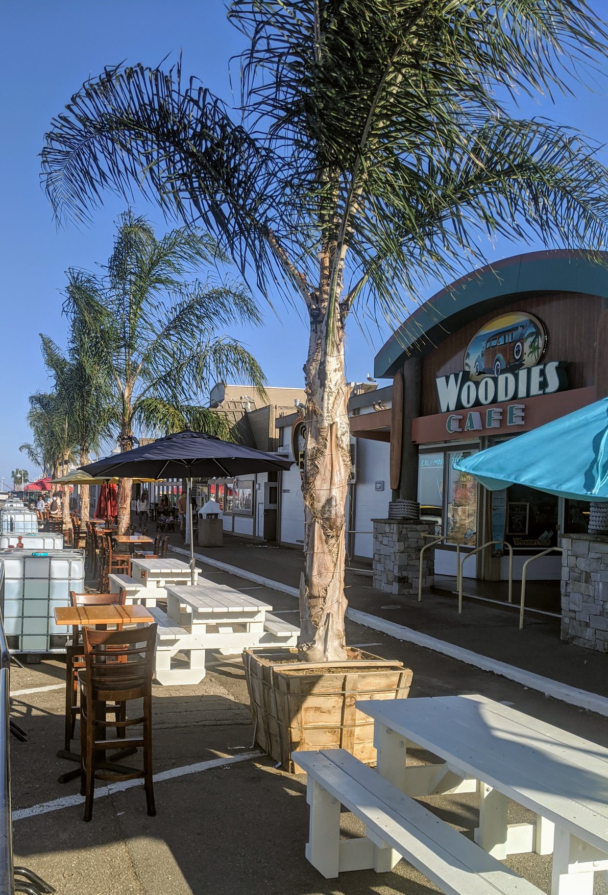 Woodies Café 25 Municipal Wharf, Santa Cruz