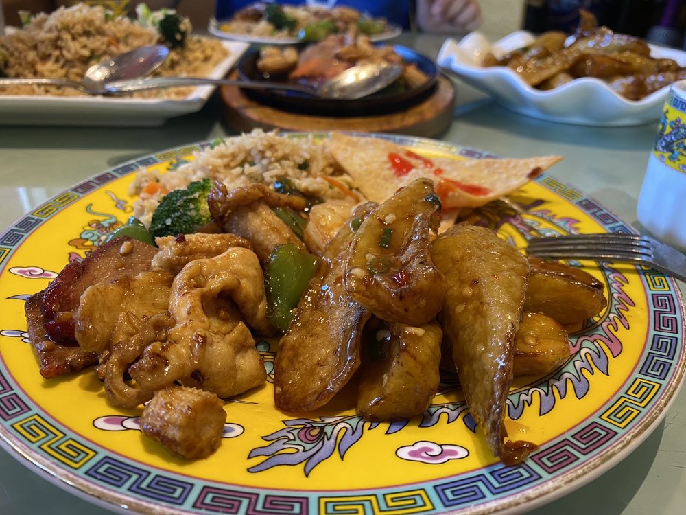 Golden Palace 415 Ocean St, Santa Cruz