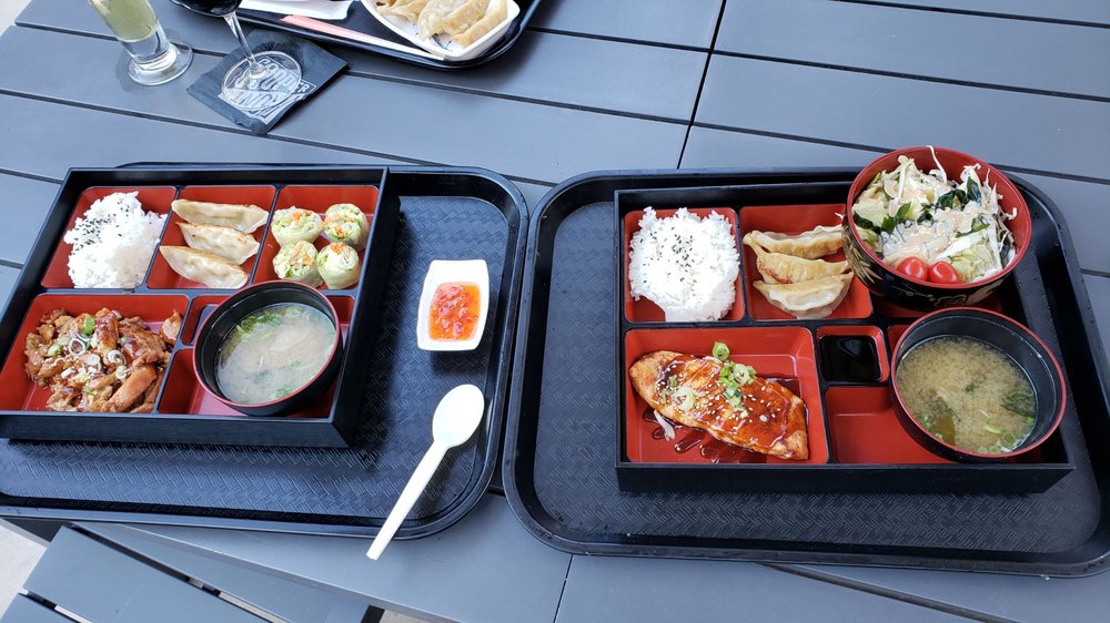 Daisuki Octagon Sushi 118 Cooper St, Santa Cruz