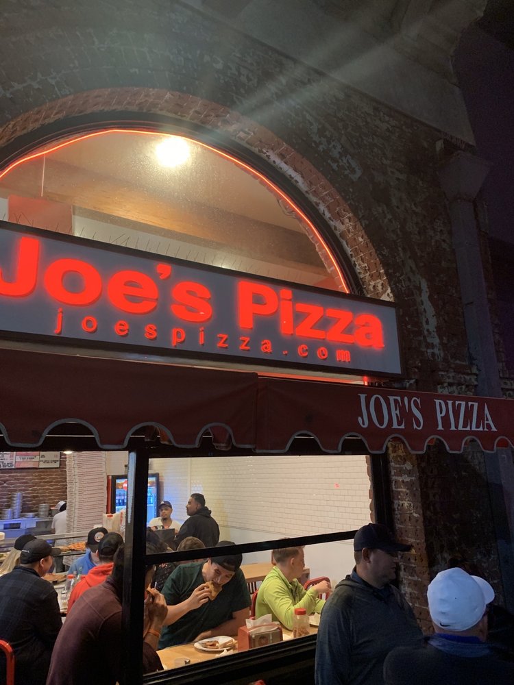 Joe's Pizza 111 Broadway, Santa Monica