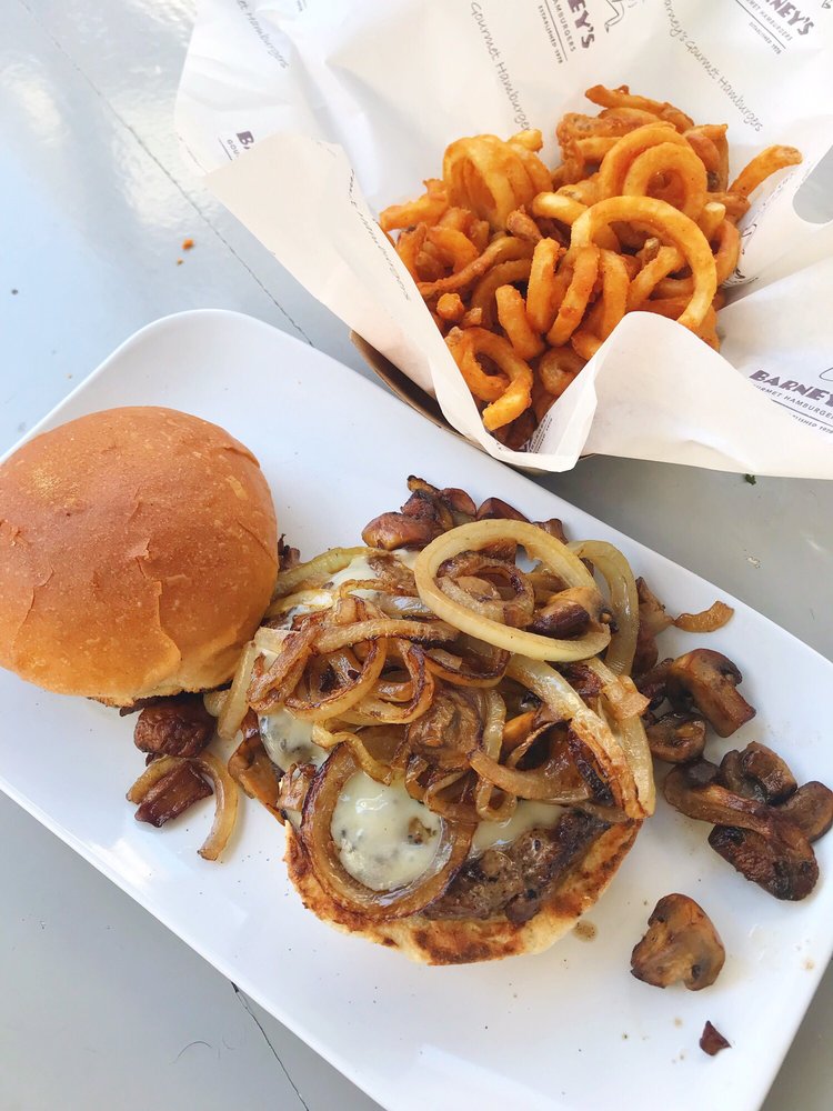 Barney's Gourmet Hamburgers 225 26th St, Santa Monica