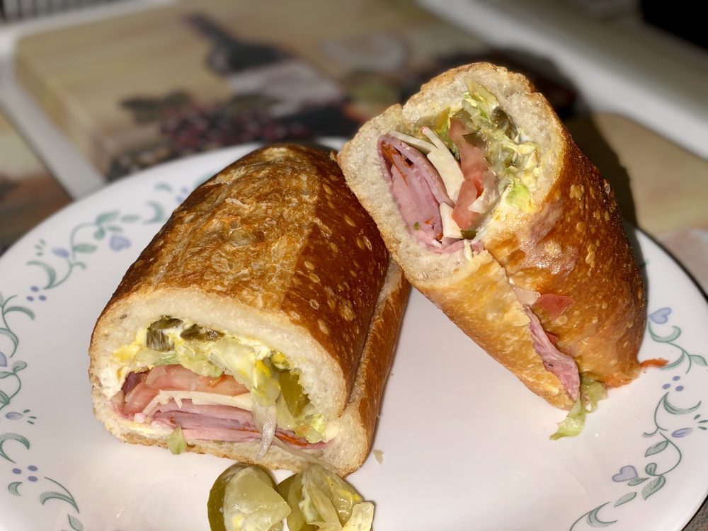 Bay Cities Italian Deli & Bakery 1517 Lincoln Blvd, Santa Monica