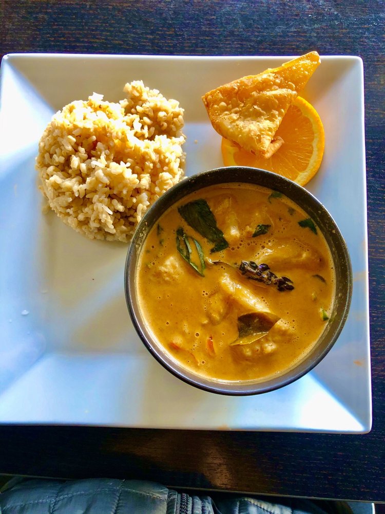Thai Dishes Wilshire 1910 Wilshire Blvd, Santa Monica