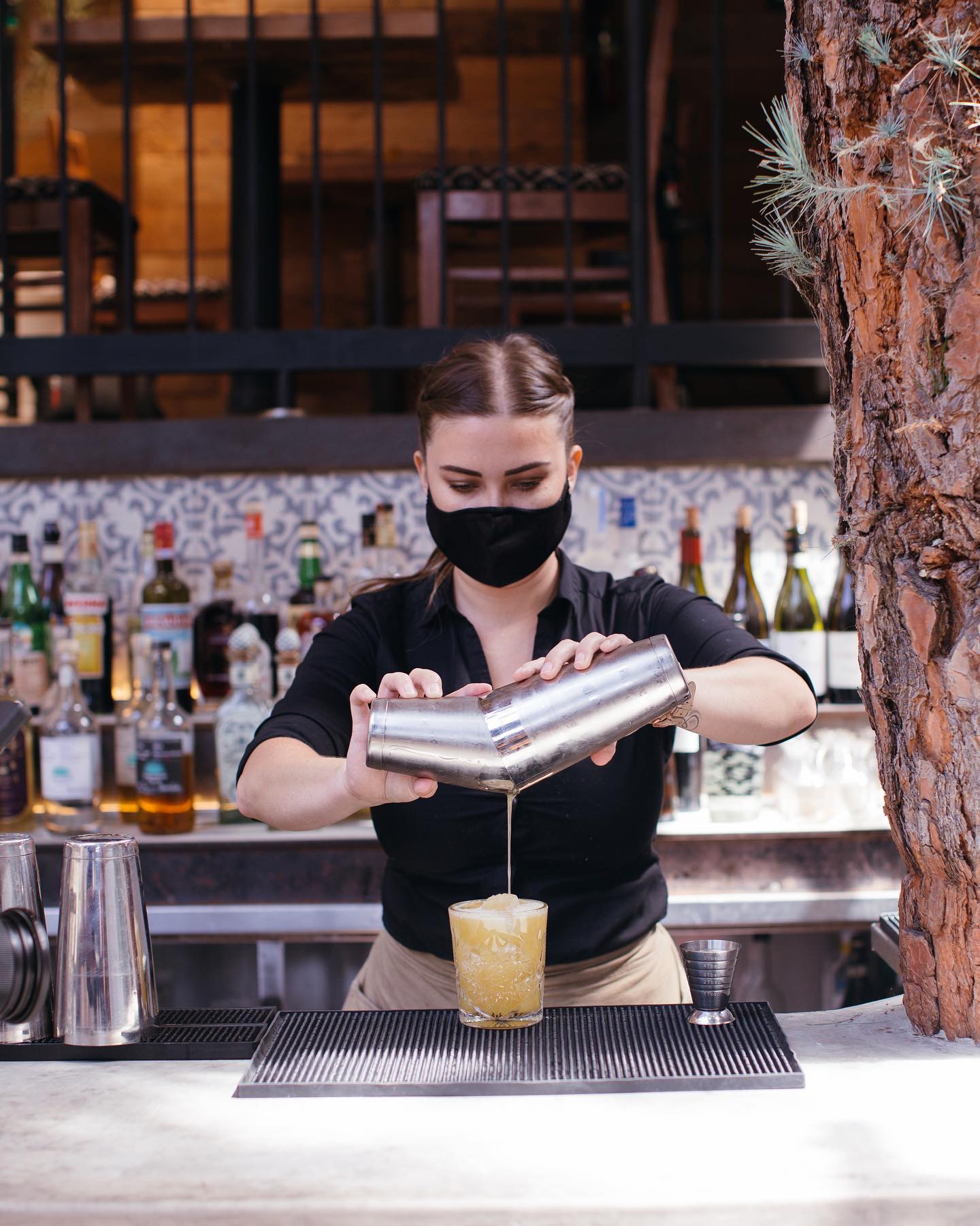 Fia Restaurant 2454 Wilshire Blvd, Santa Monica