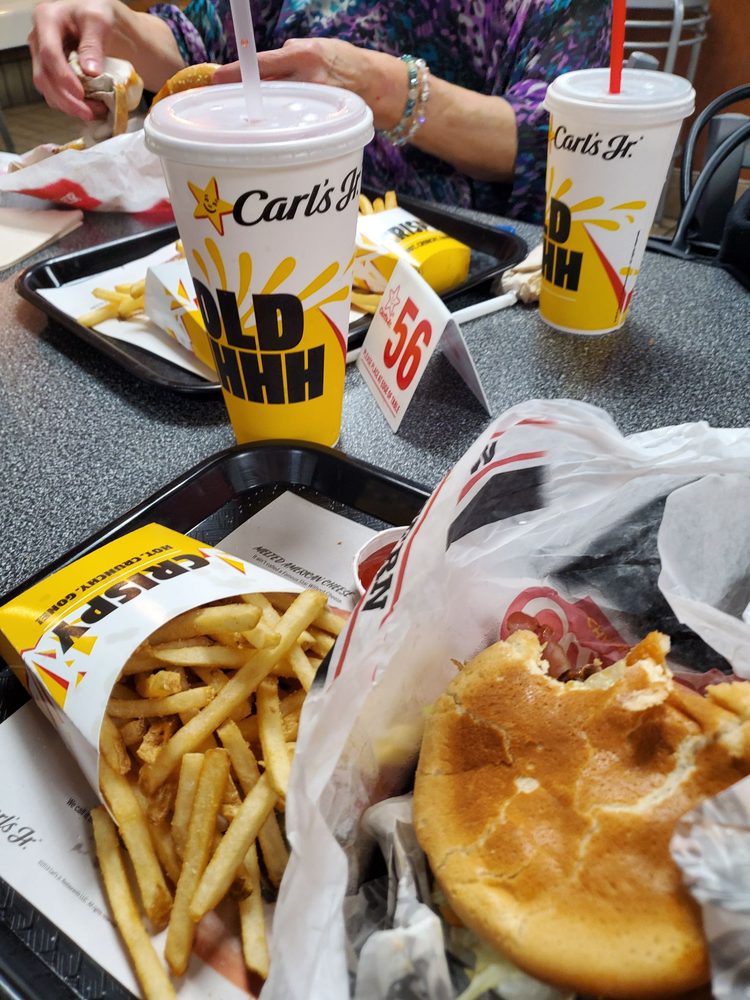 Carl's Jr. 1000 Farmers Ln, Santa Rosa