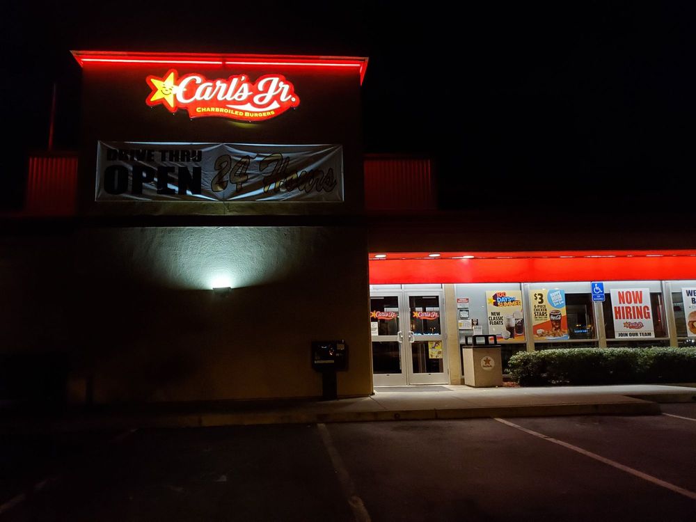 Carl's Jr. 373 Aviation Blvd, Santa Rosa