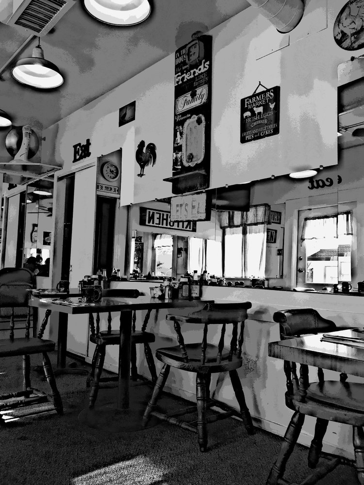 Carlos' Country Kitchen 90 College Ave, Santa Rosa