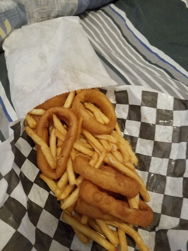 Superburger 2781 Yulupa Ave, Santa Rosa