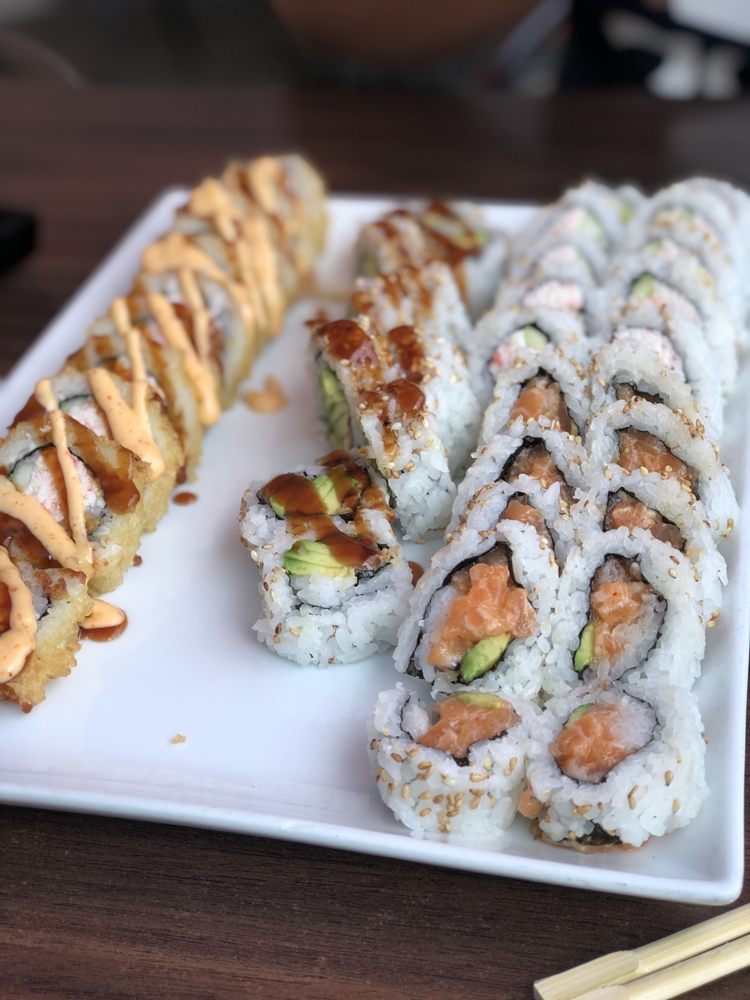 Paradise Sushi & Grill 119 4th St, Santa Rosa