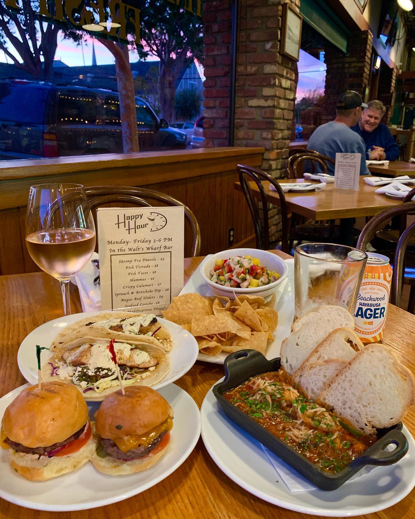 Walt's Wharf 201 Main St, Seal Beach
