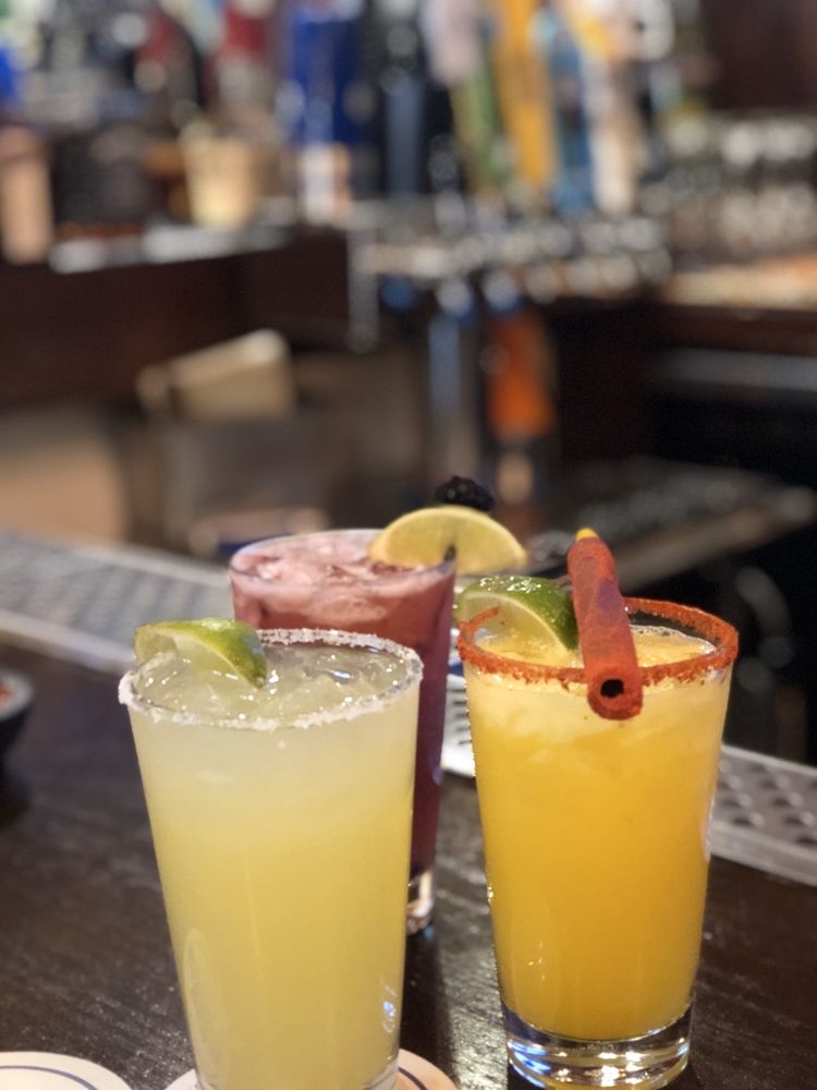 Seal Beach, CA Restaurants Open for Takeout, Curbside Service and/or