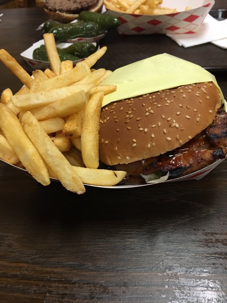 Gold Yaki Burger 4454 Van Nuys Blvd Suite 101, Sherman Oaks