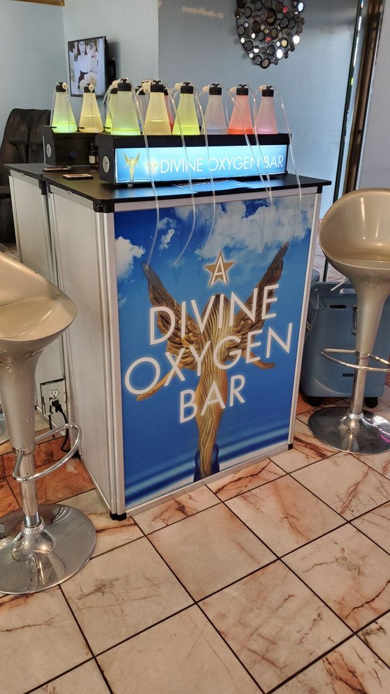 Divine H2O 14427 Ventura Blvd #2606, Sherman Oaks