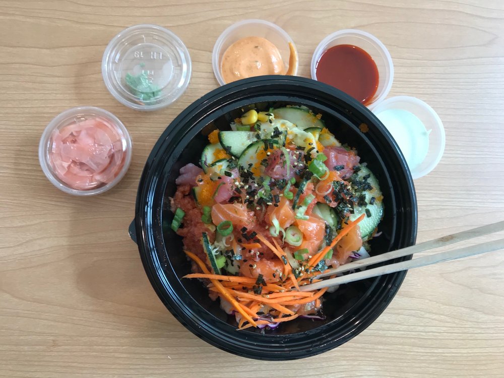 WOW Bento & Roll 14006 Riverside Dr, Sherman Oaks
