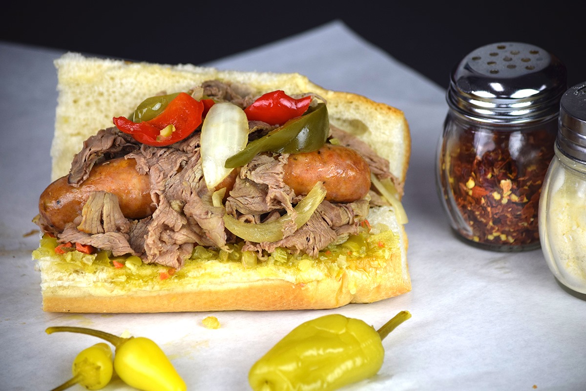 Rocco's Deli Italiano 2420 E 28th St, Signal Hill