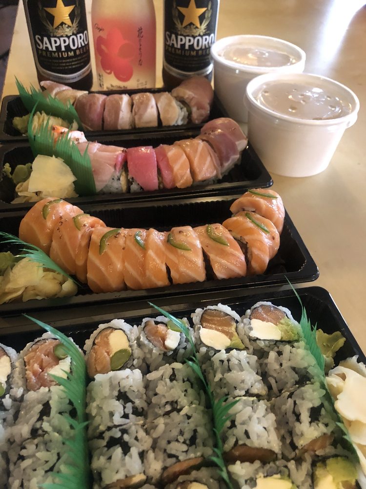 Bluefin Sushi and Roll 960 Mission St, South Pasadena