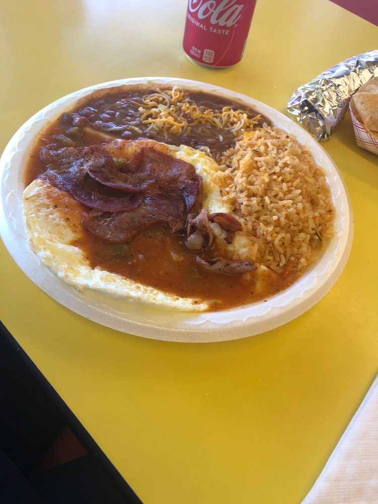 Stanton Mexicatessen 7440 W Cerritos Ave, Stanton