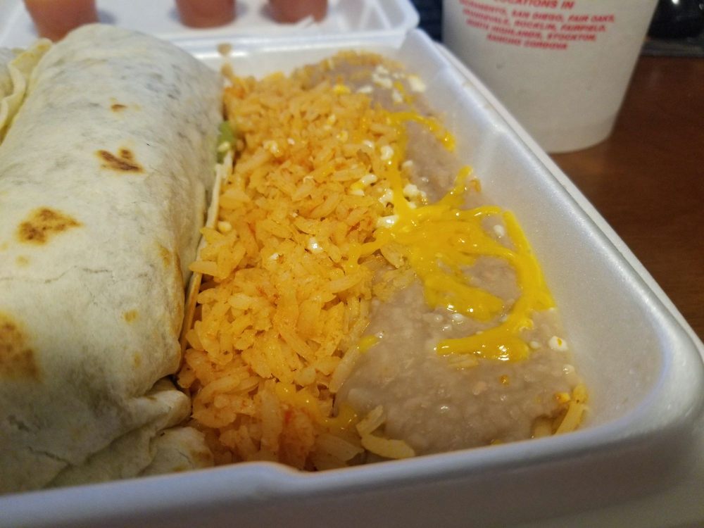 Adalberto's Méxican Food Restaurant 3243 W Hammer Ln, Stockton