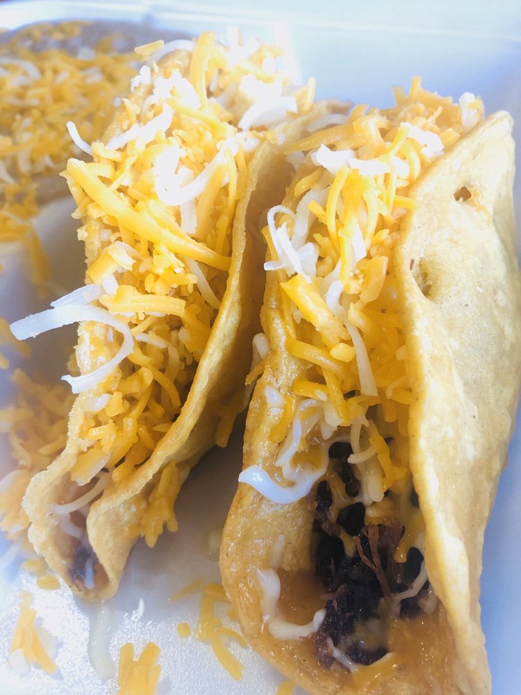 Alberto's Méxican Food 24 W Yokuts Ave, Stockton