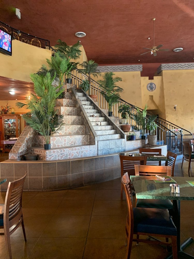 Cancun Restaurant 135 E Miner Ave, Stockton