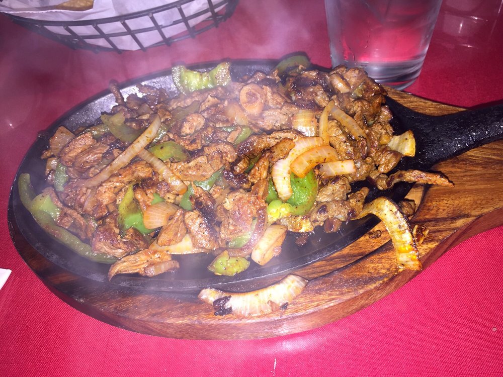 Casa Flores Restaurant 1032 E Hammer Ln B, Stockton
