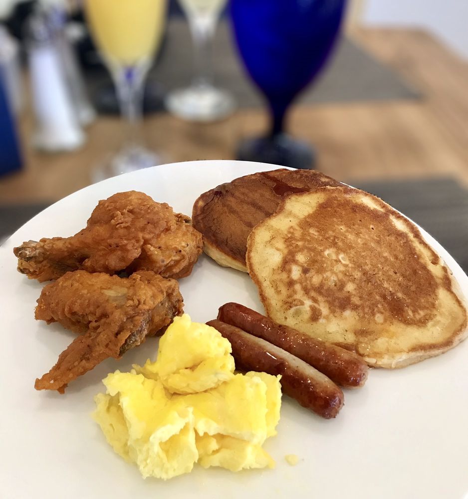 Delta Bistro & Lounge 110 W Fremont St, Stockton